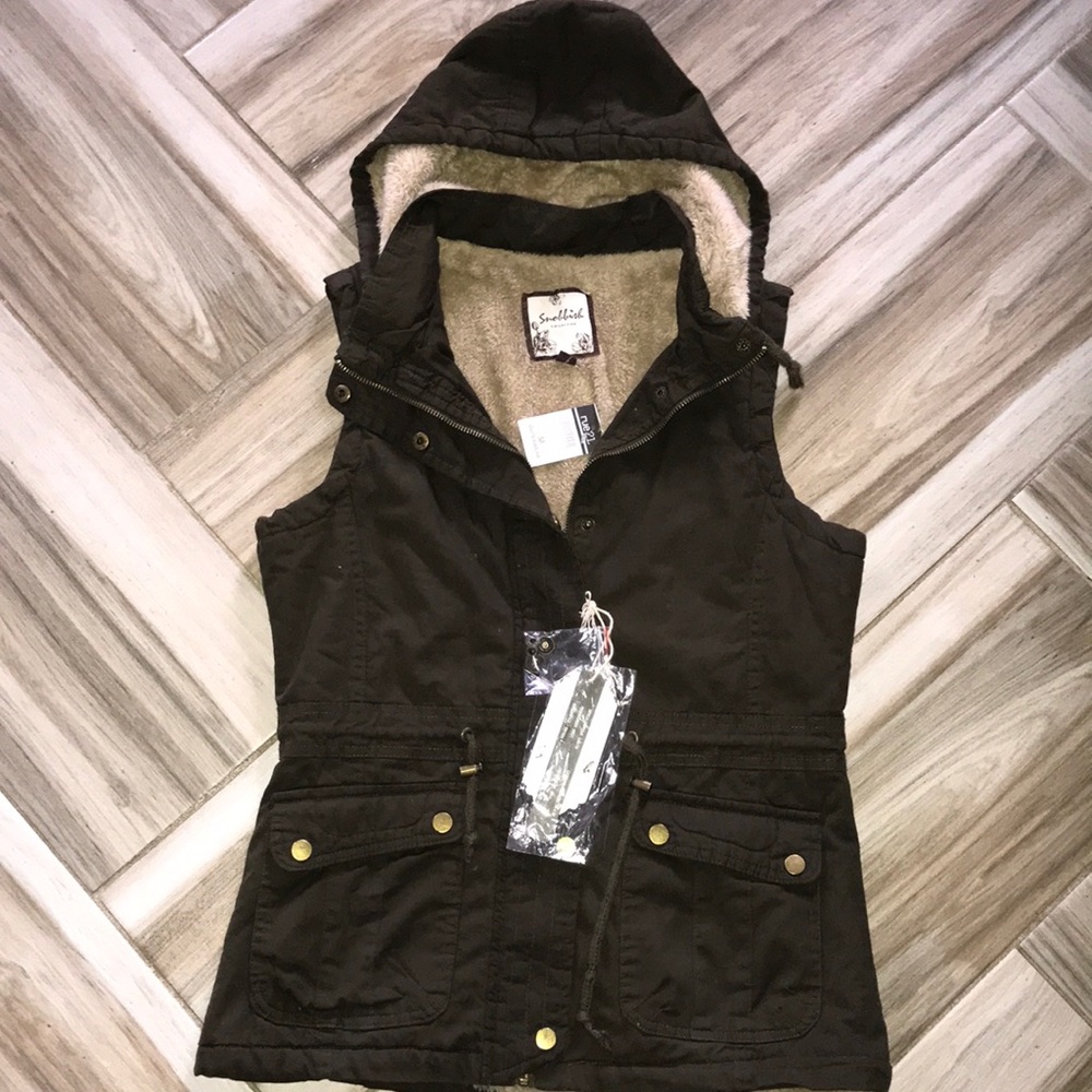 Rue21  olive junior jacket/vest